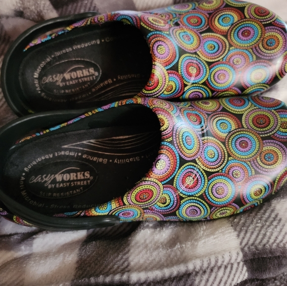 Work Clogs - Picture 3 of 3